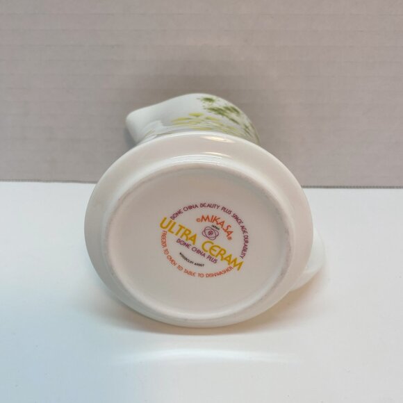 Mikasa Vintage Woodcliff Creamer Ultra Ceram Bone China Plus, Porcelain, Japan - Picture 4 of 5